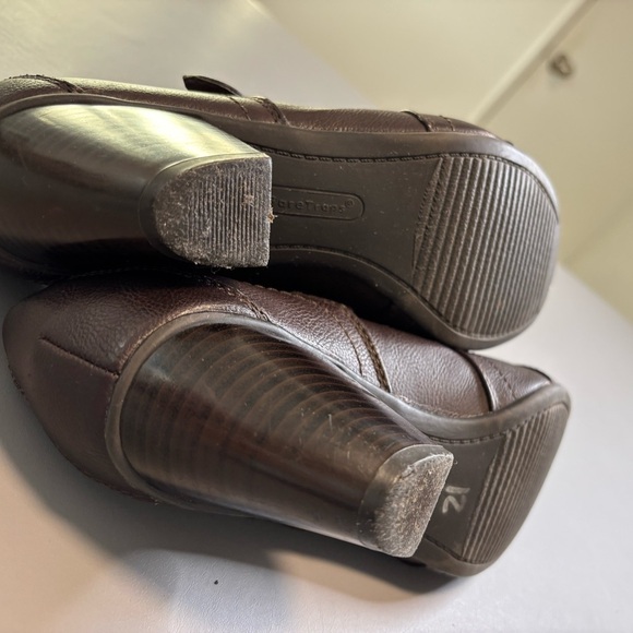 BARETRAPS ANKLE BOOTS brown woman’s size 7 - Picture 10 of 11